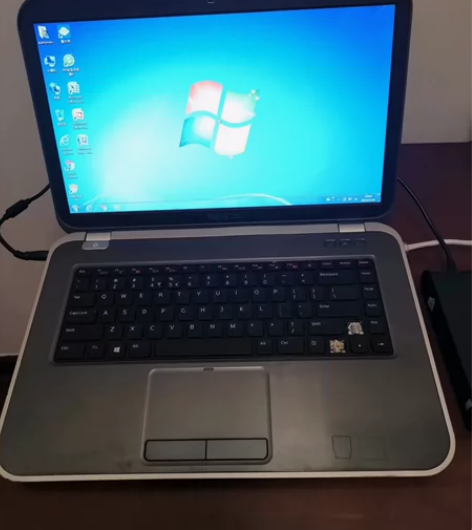DELL Inspiron 5520笔记本...