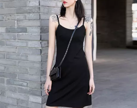 ?黑色吊带连衣裙内搭夏性感打底短款冷淡风吊...