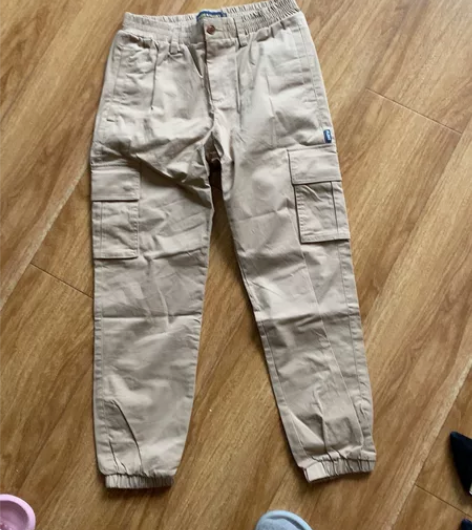plory工装裤。120包邮。全新。165...