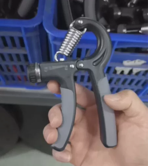 图片款7.5元可调节握力器处理 一点点小瑕...