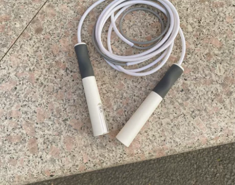 跳绳，全新包邮 感兴趣的话点“我想要”和我...
