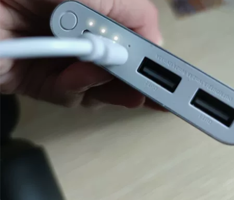 小米充电宝   可带上飞机 用过三次 闲置...