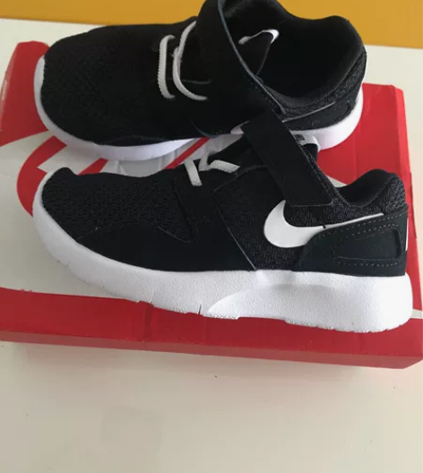 NIKE全新小童运动鞋休闲鞋春夏款 专柜购...