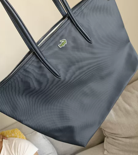 手提包,全新,厦门实体店购入,百搭款 感兴...