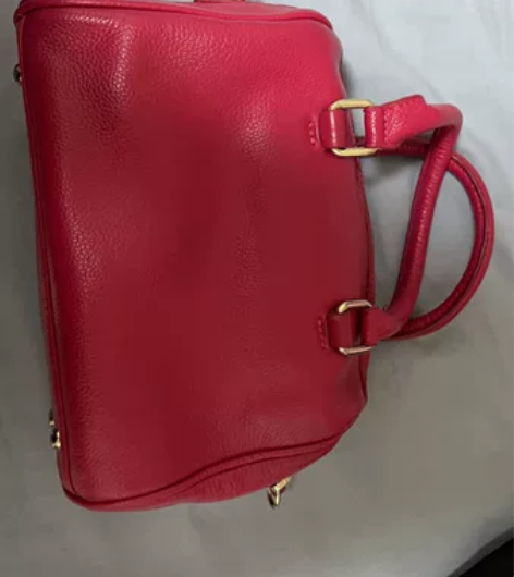 真皮玫红色波士顿手提包 可以自己配一条斜跨...