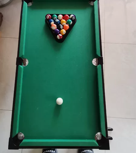 闲置台球案子。皇冠台球桌，金鹰卡通联名台球...