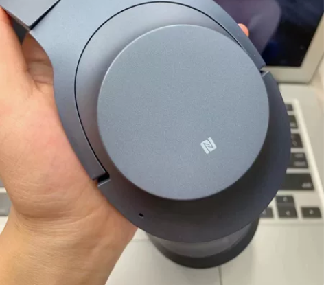 Sony/索尼 WH-H900N 头戴式无...