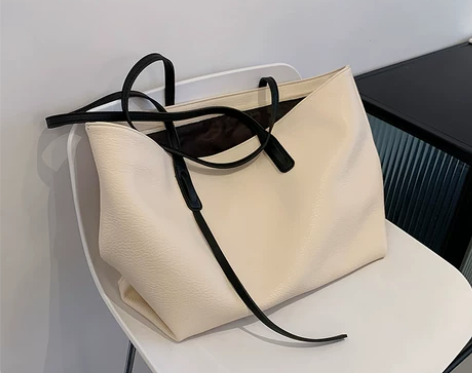 ?全新包！收到之后只拆封了一次没用过！包包...