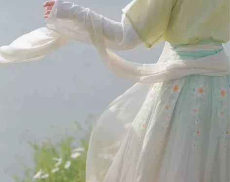 五五年原创汉服采菊少女 褙子+内搭+破裙S...