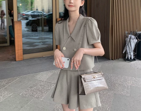 2021气质职业女神范港风复古chic西装...