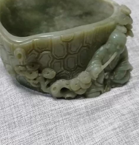老古董 老玉雕  老物件议价出。 感兴趣的...