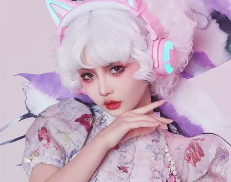 妖舞3代蓝牙猫耳耳机 耳机转轴断了，里面有...