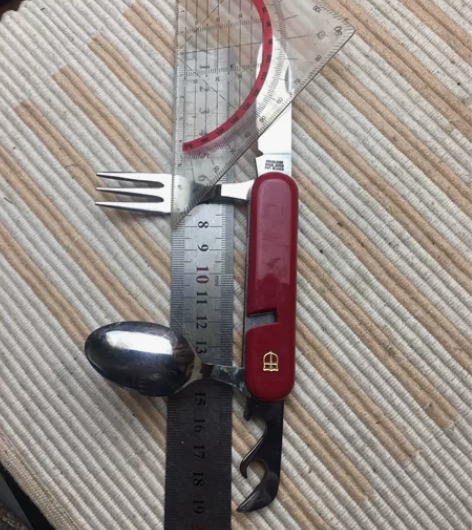 日本产瑞士多功能军刀4种功能带日本产地标野...