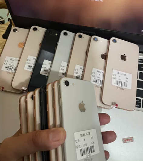苹果8，64g，国行全网通，无锁，可以升级...
