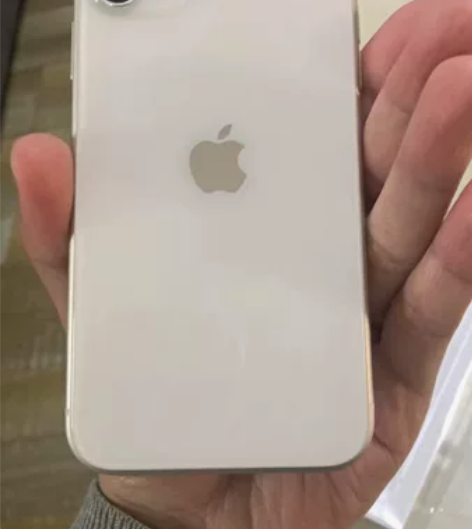 苹果11单卡 64G 喜欢的可以下单 换新...