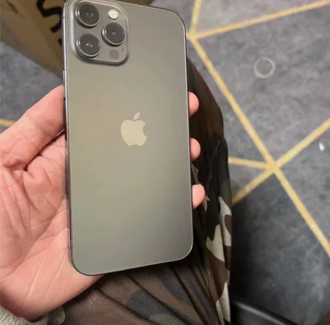 12pro max 512G 屏幕小花 全...