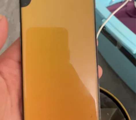 三星s10?手机、国行128gb，机器开机...