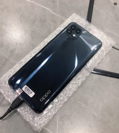 喜欢OPPO的来OPPO Reno4 SE...