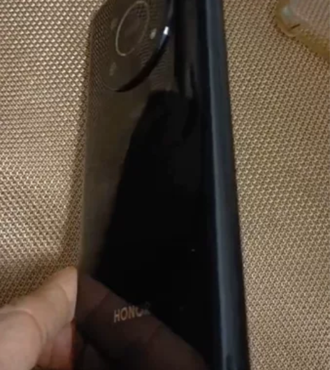 荣耀x30！5g手机～内存8+256！99...