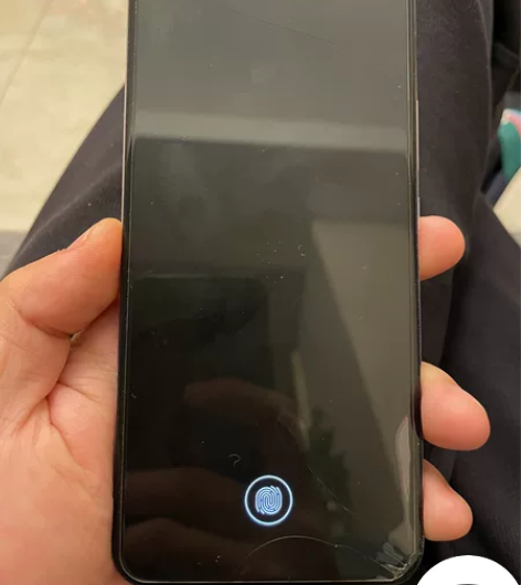 预出一款荣耀30，21年国庆买给老妈用的，...