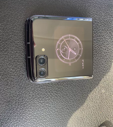 摩托罗拉moto刀锋razr2022，8+...