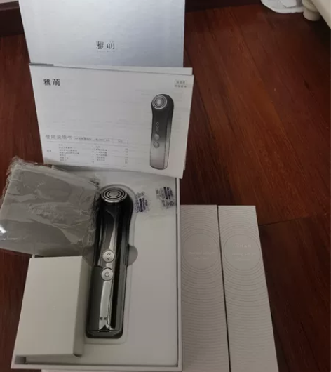 雅萌家用射频美容仪9.9新 所有包装齐全 ...