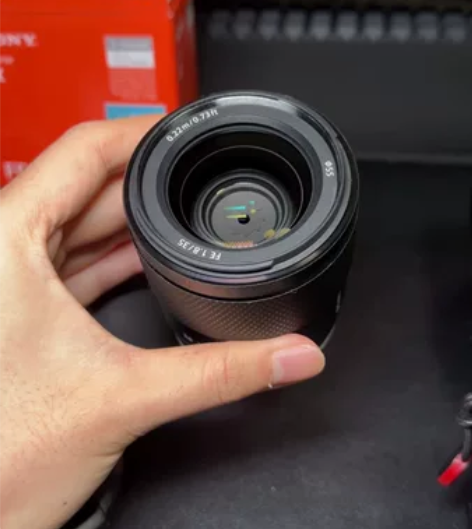 99新索尼FE35 1.8镜头国行 使用个...