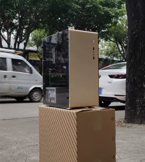 包邮，加厚铝机箱。亏本清仓。福利！！！高档...