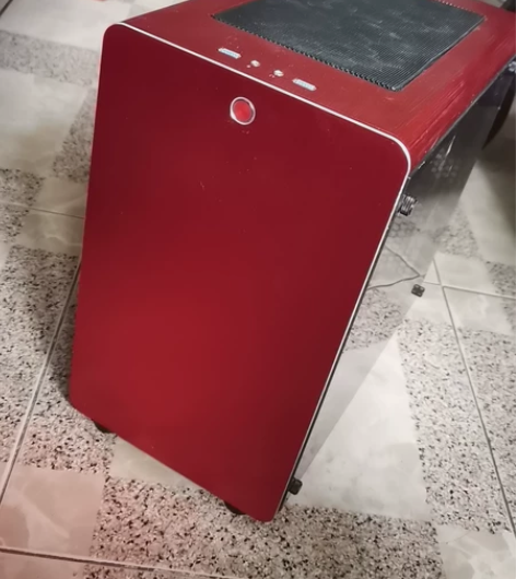 sktcQ5机箱，侧透，红色，无包装，只接...