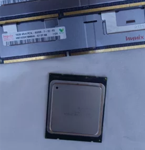 ddr3内存两根16G2一根4G CPUe...