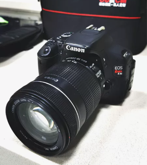 佳能650D单反,美版EOS T3i,佳能...