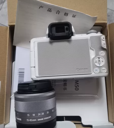 佳能微单m50带15-45套机，成色如图，...