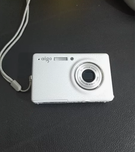 Aigo/爱国者 F210爱国者数码相机F...