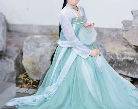 如梦霓裳汉服女齐胸襦裙六米摆小乔高腰原创绣...
