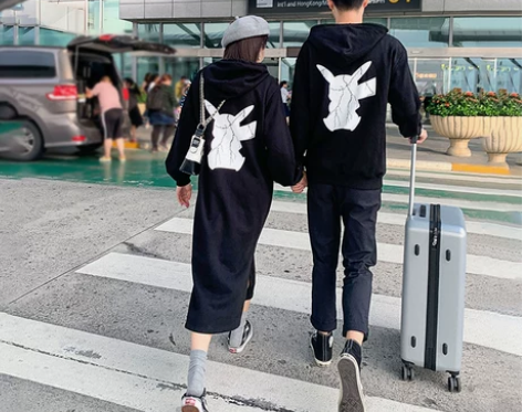 皮卡丘情侣卫衣秋冬款不一样情侣装秋装小众一...