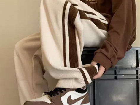 运动休闲裤 潮流条纹抽绳流行阔腿裤子宽松版...