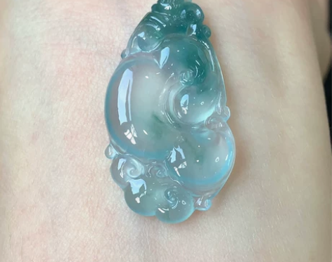 小哥天然翡翠A货冰种小挂件项链玉如意飘花四...