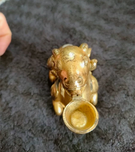 清代鎏金羊摆件 ，水盂，同体鎏金，，长10...