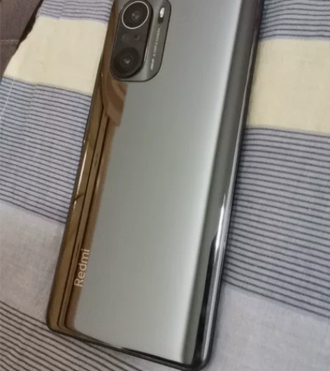 本人因换红米k50，闲置一台红米k40，2...