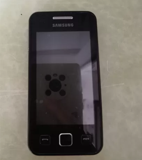 三星手机3.2MEGR 触屏按键嘎嘎顺滑 ...