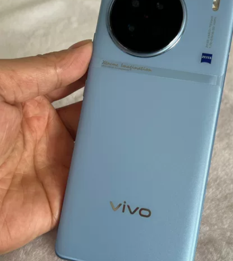vivo X90 12+256g 高配 冰...