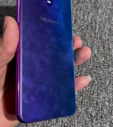 oppo R17 8128 纯原成色好。几...