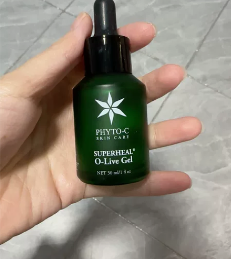 欧玛油橄榄精华30ml 余量不多 感兴趣的...