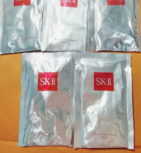 最近资金紧张,需把囤的一部分护肤品出了。s...