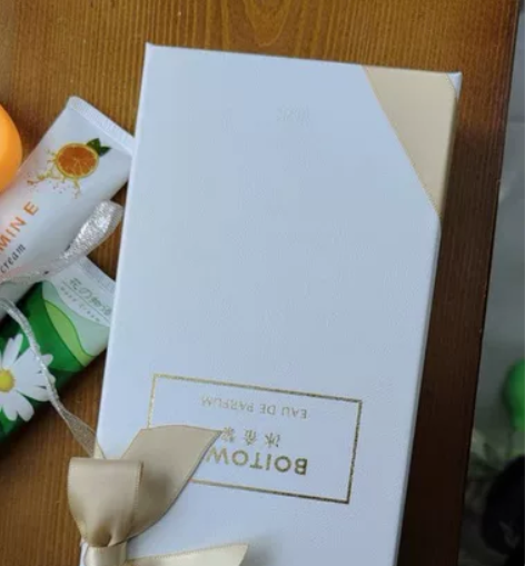 全新冰希黎香水。刚收到的。便宜出 感兴趣的...