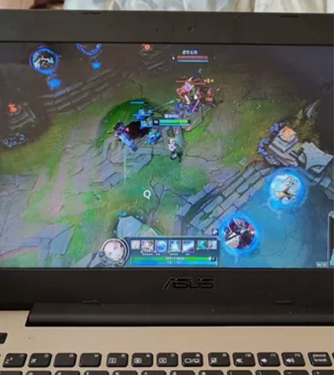 华硕超薄笔记本电脑,成色9成新,功能完好屏...