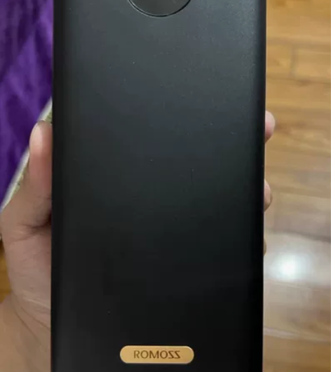 【全新】罗马仕60000毫安充电宝 超大容...