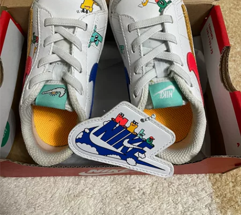nike小童板鞋 不是硬硬的板鞋 宝宝可以...