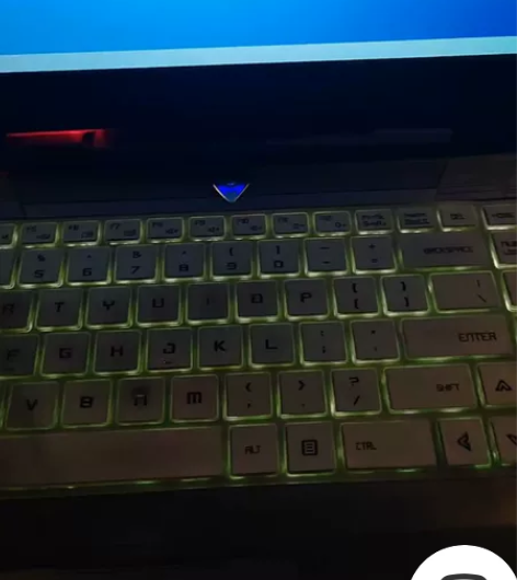 自家用机械师f117全原装游戏本！外观有磨...