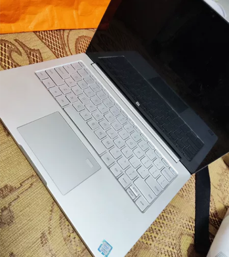 小米笔记本air13.3寸银色i5独显8g...